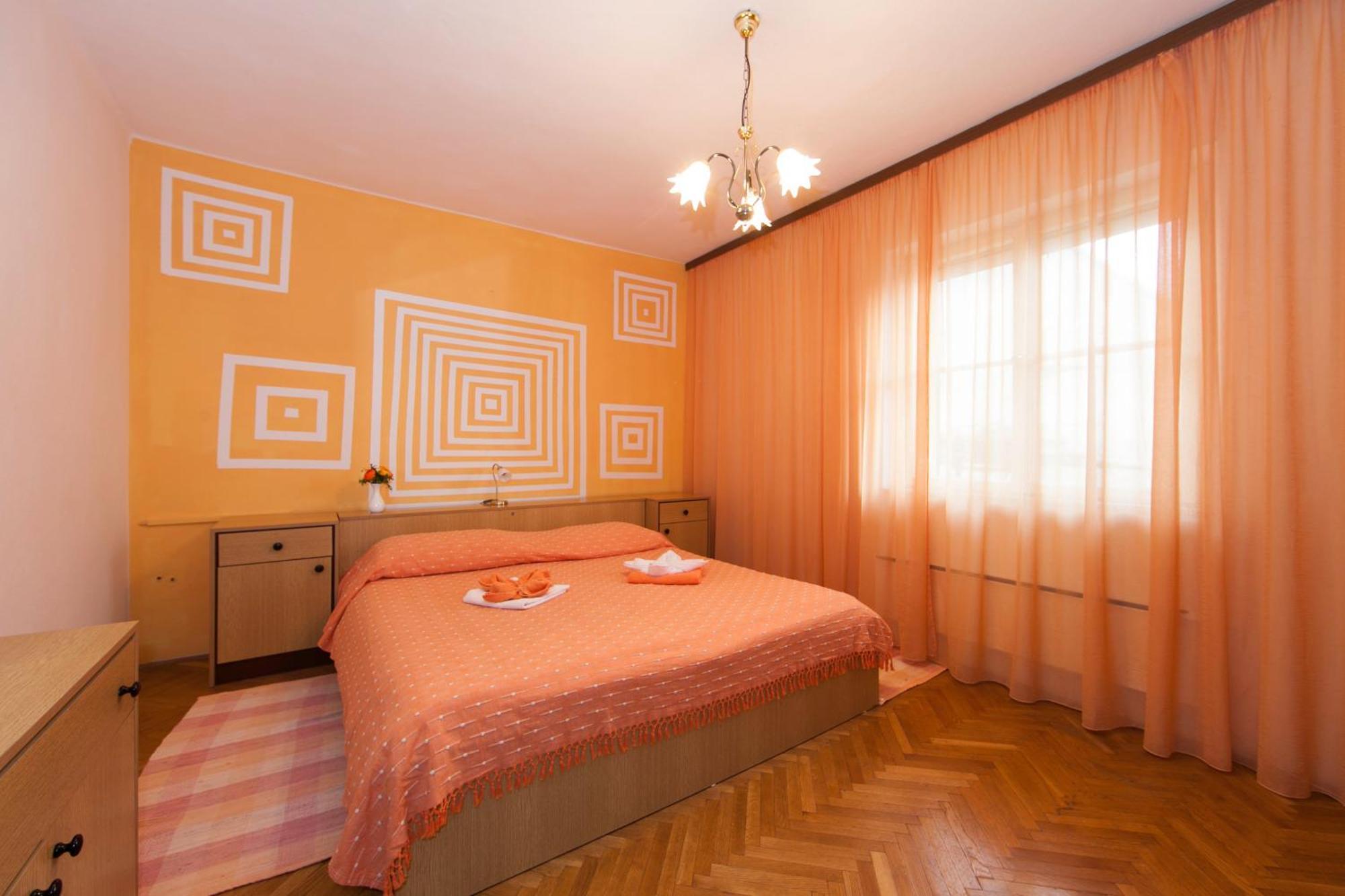 Apartmani Darinka Baška Voda Kültér fotó