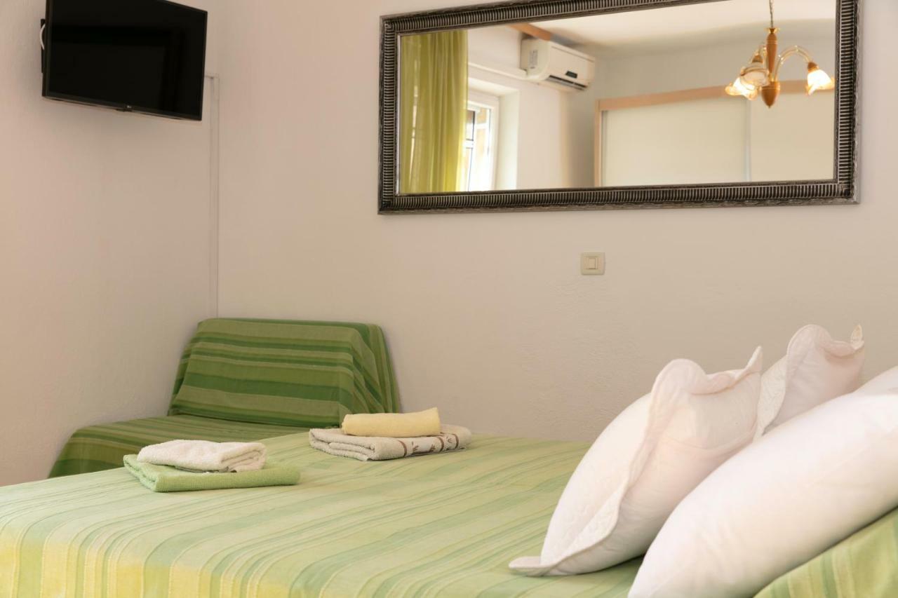 Apartmani Darinka Baška Voda Kültér fotó